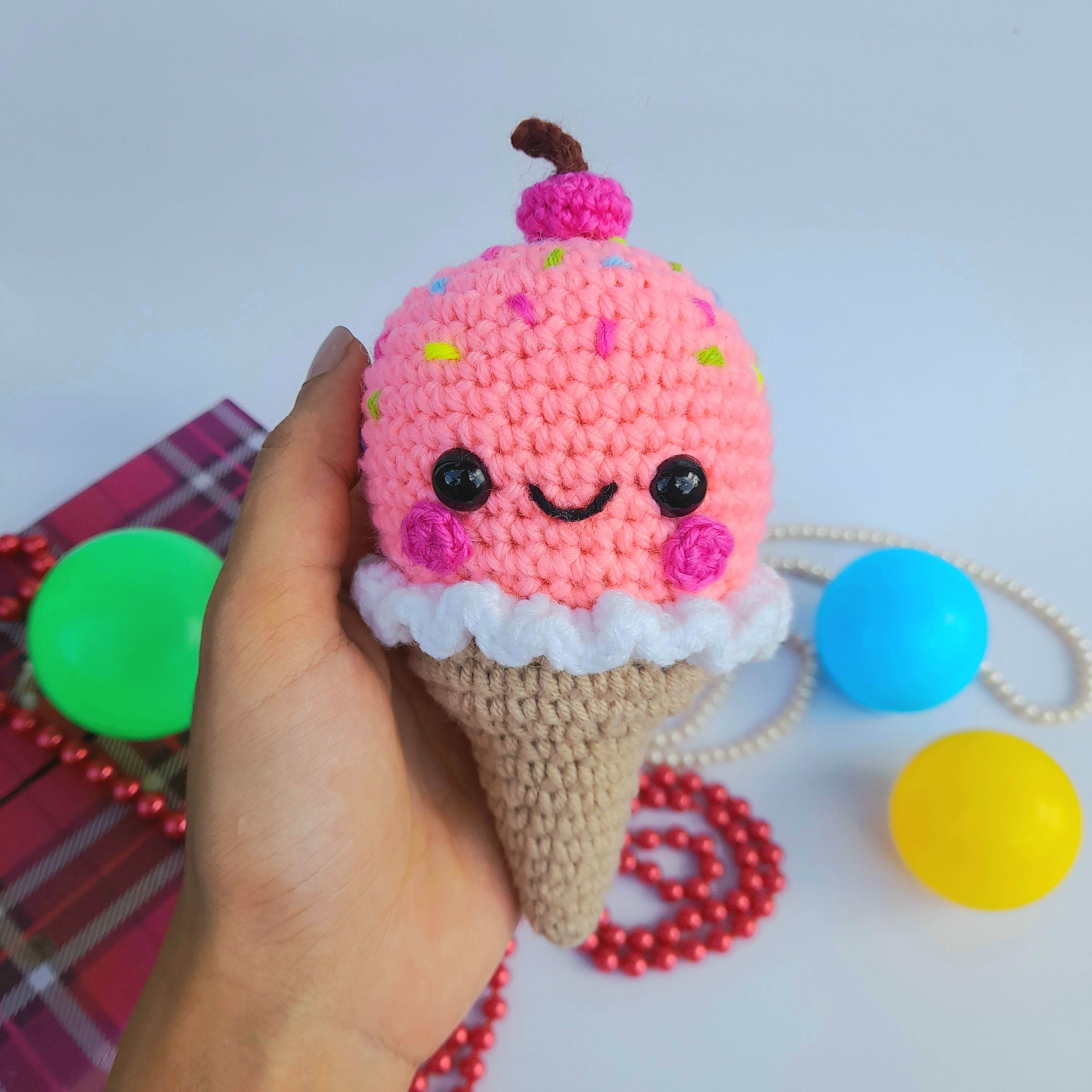 Scoopy the Ice Cream Pattern – Adorable Summer Amigurumi