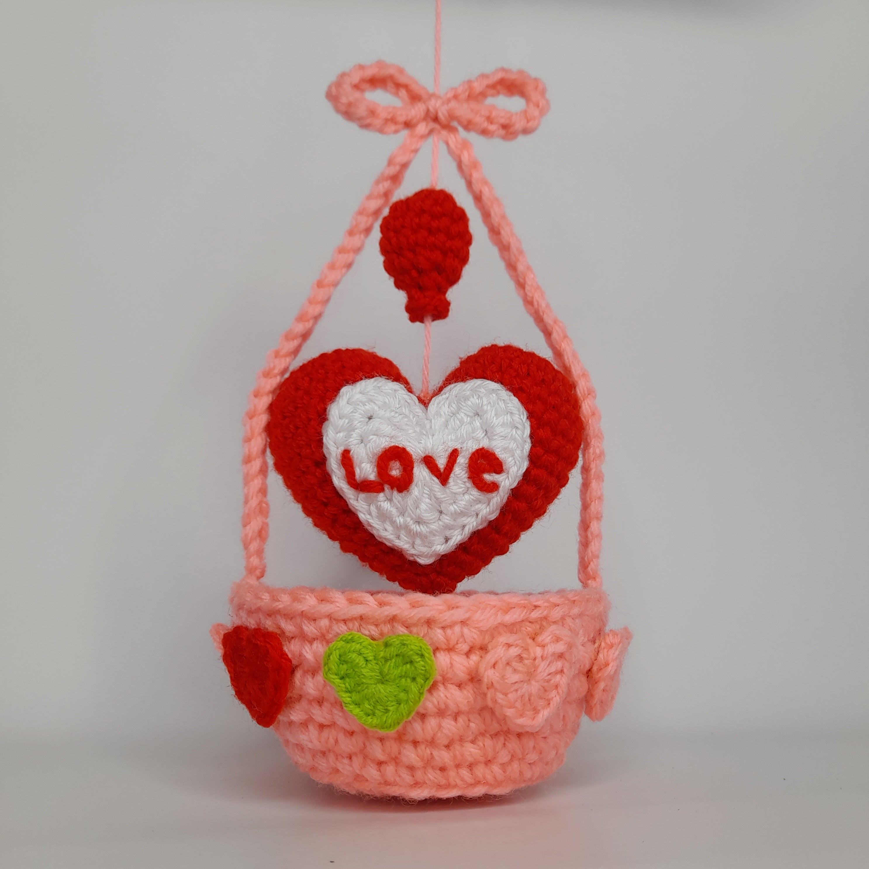 Love Hot Air Balloon Crochet Pattern