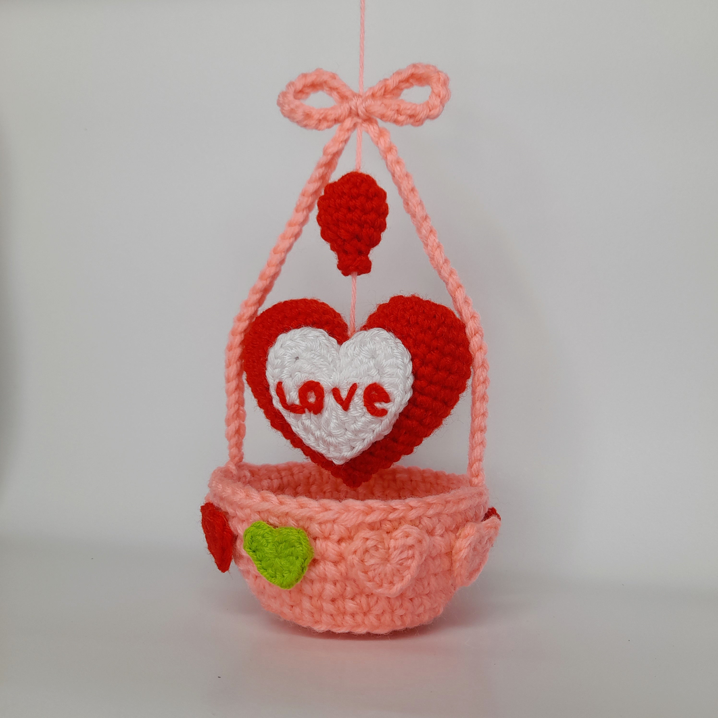 Love Hot Air Balloon Crochet Pattern