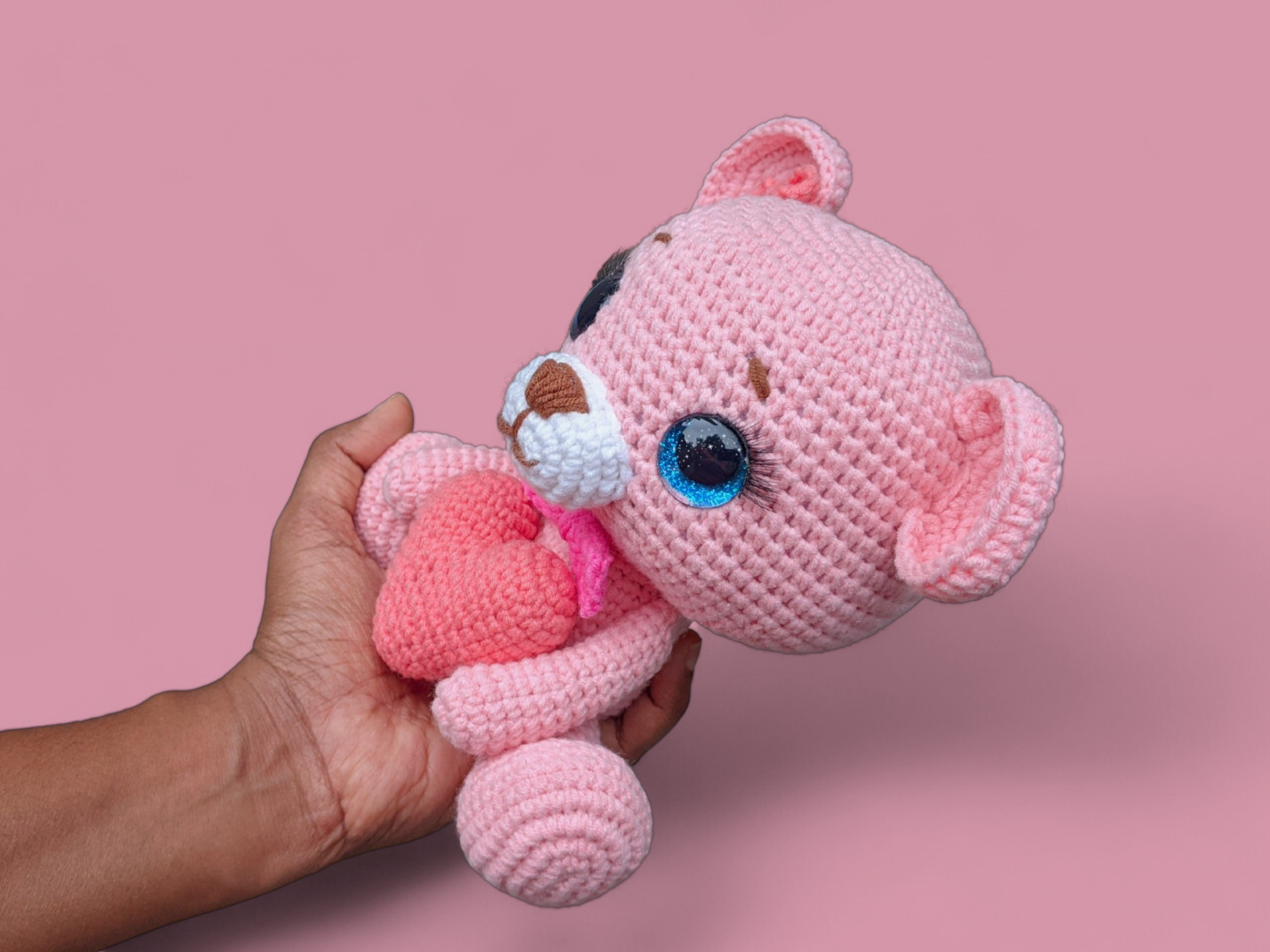 Bella The Bear Crochet Pattern - Valentine's Gift