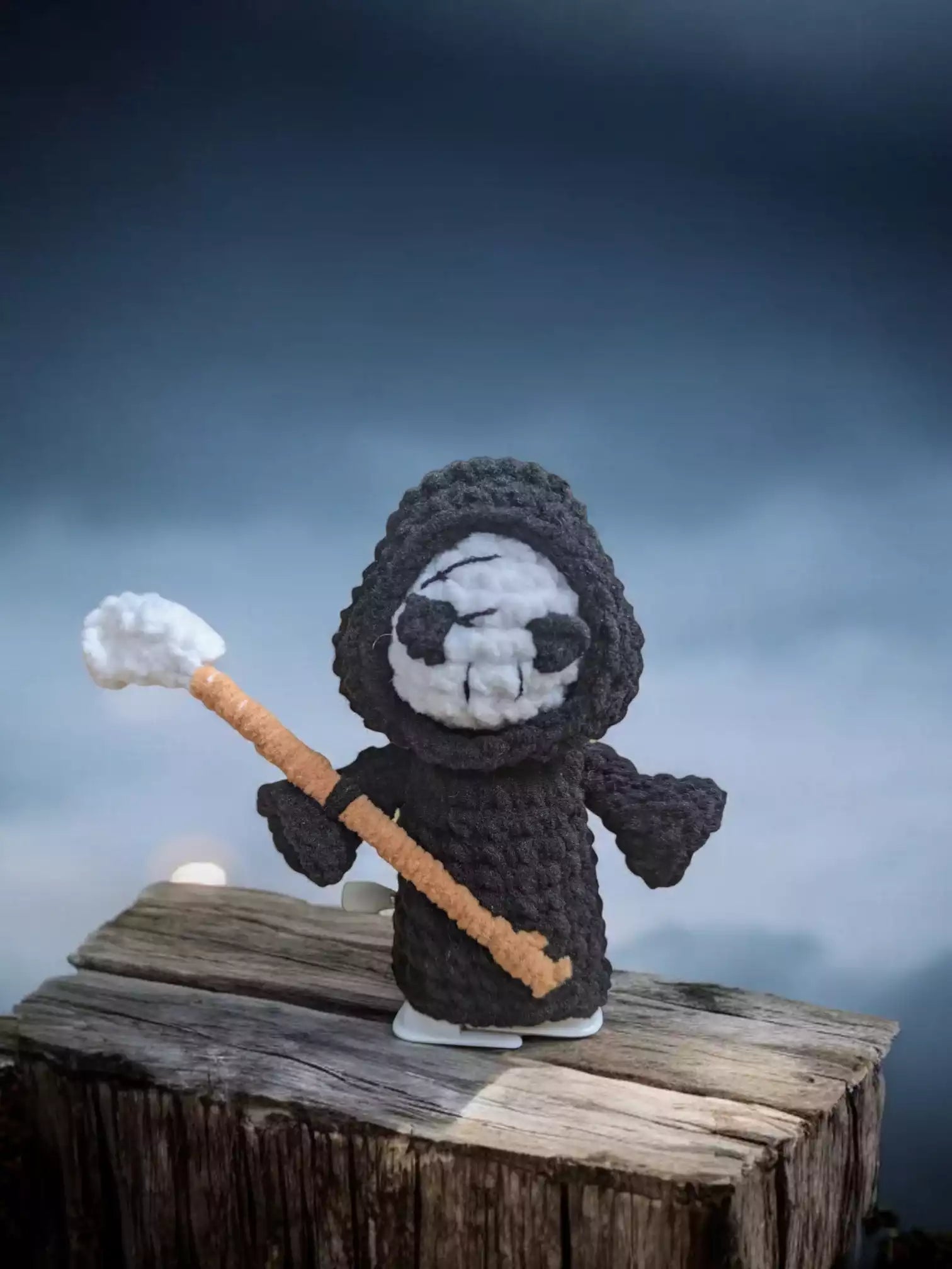 Walking Grim Reaper Crochet Pattern – Spooky Halloween Amigurumi Toy