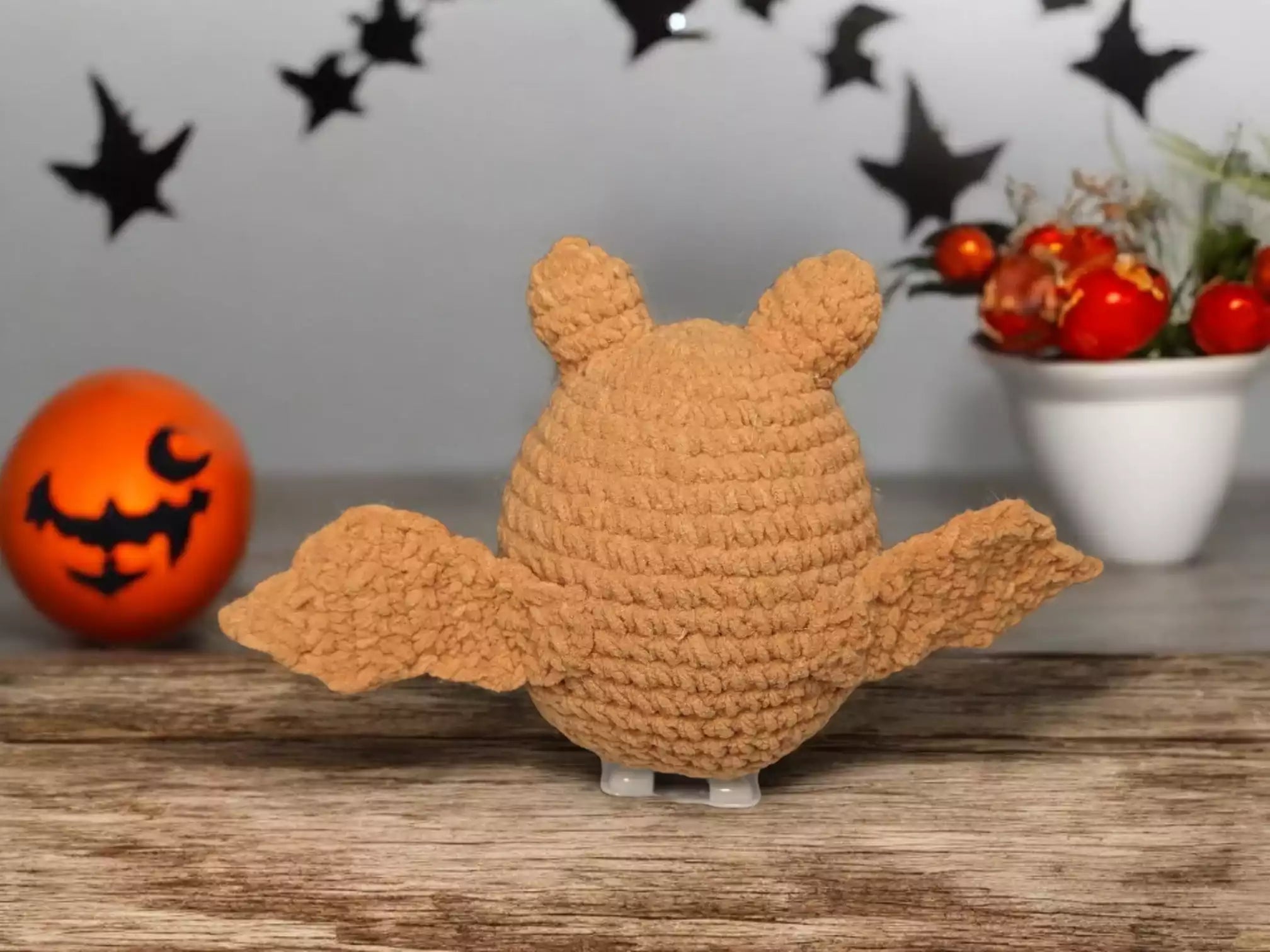 Crochet Walking Halloween Bat Pattern – Fun Amigurumi Toy Design