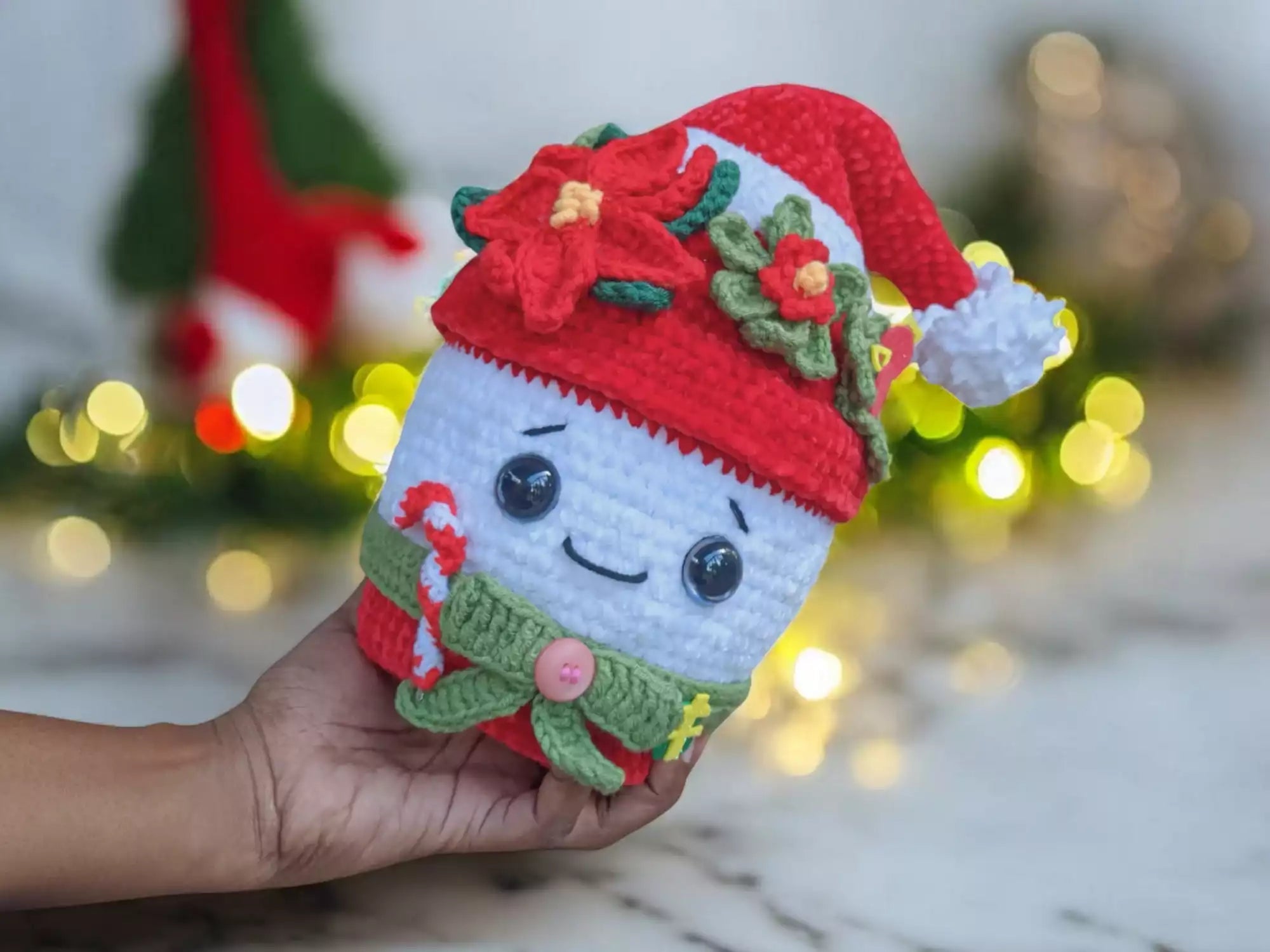 Merry Poinsettia Claus Pot Crochet Pattern