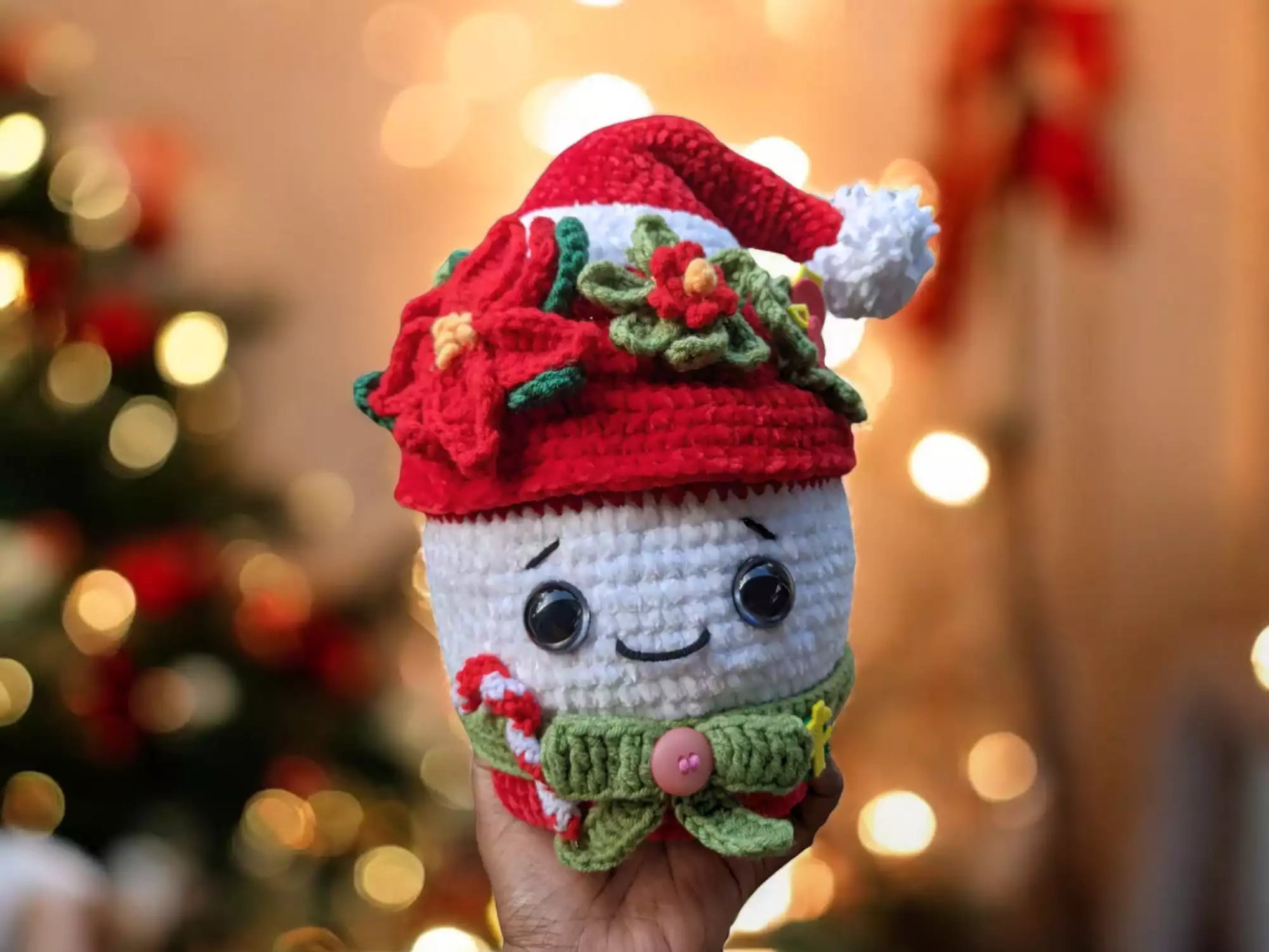 Merry Poinsettia Claus Pot Crochet Pattern