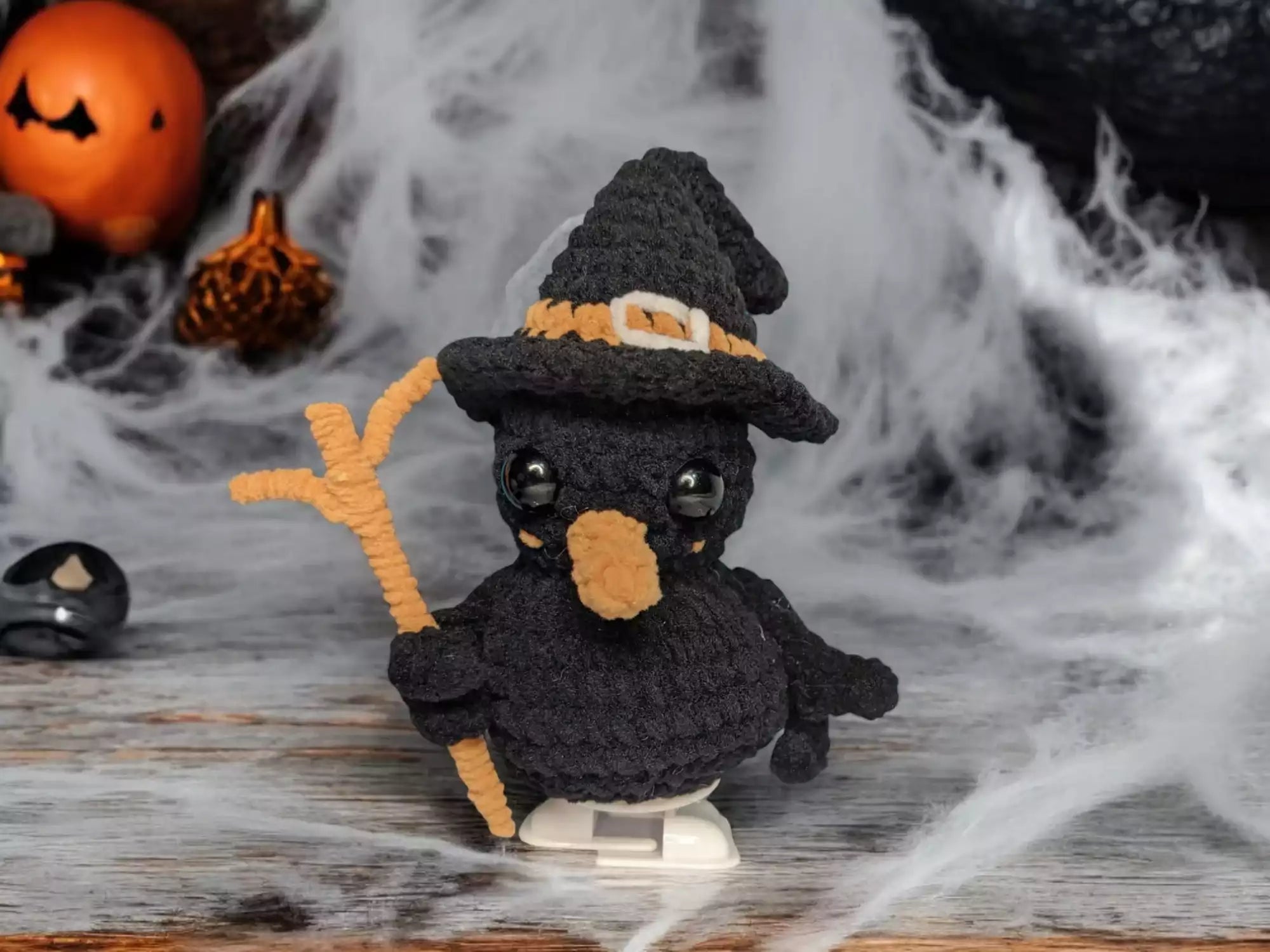 Crochet Walking Halloween Owl Wizard Pattern – Magical Amigurumi Toy