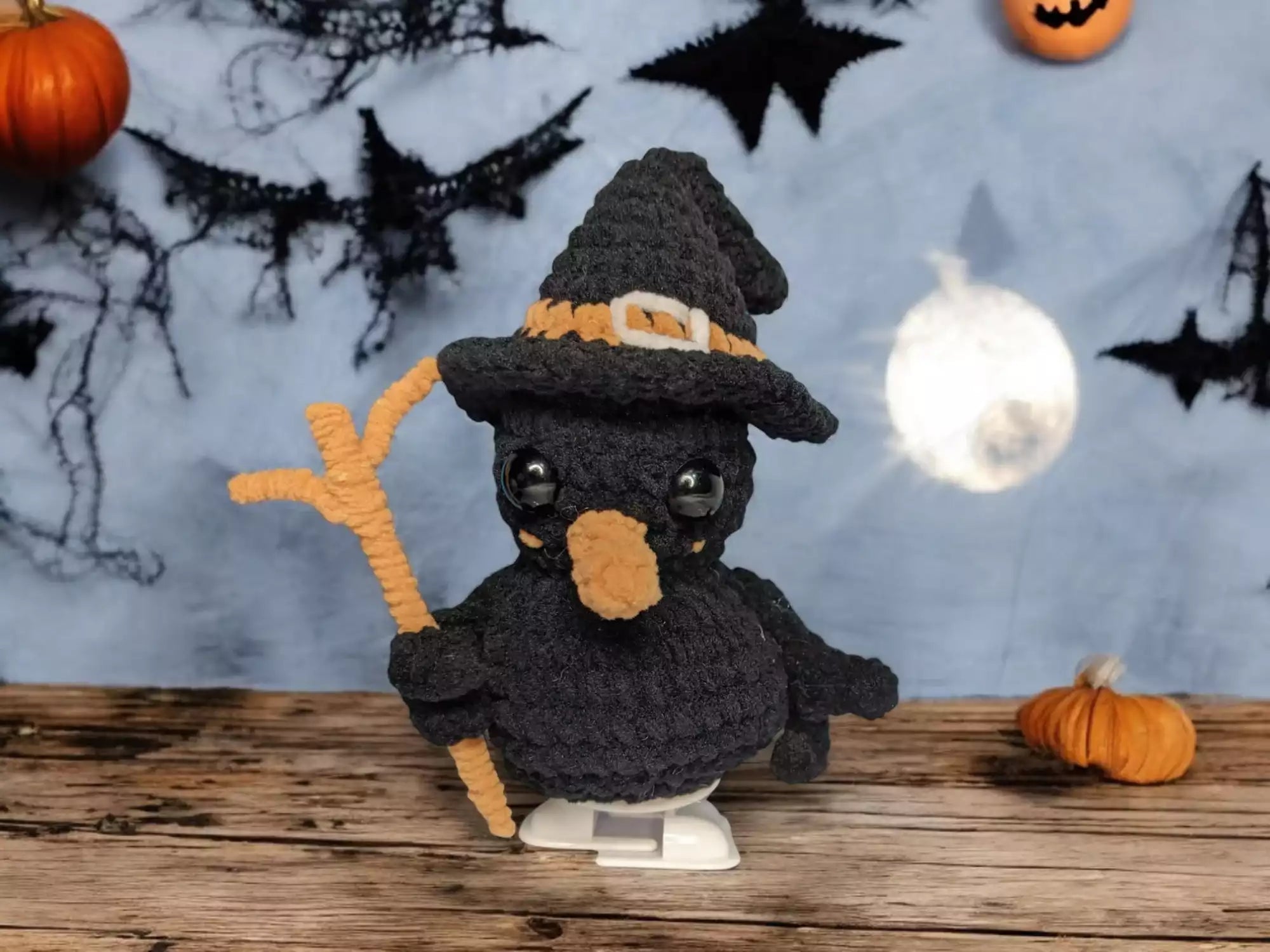 Crochet Walking Halloween Owl Wizard Pattern – Magical Amigurumi Toy