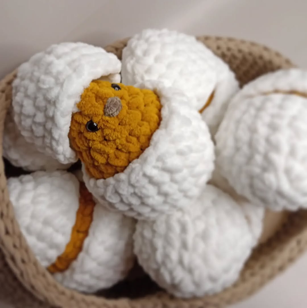 Egg & Chick Crochet Pattern - Easter Gift