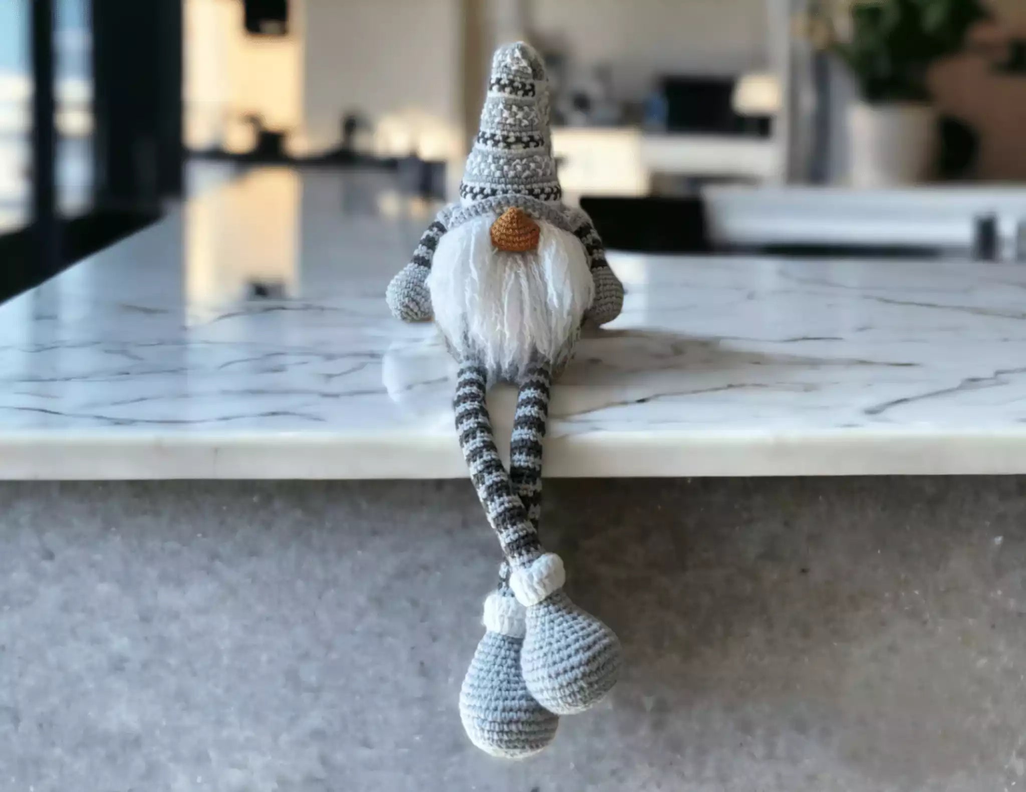 Crochet Stretchable Christmas Gnome Pattern -  Creative Decor Project