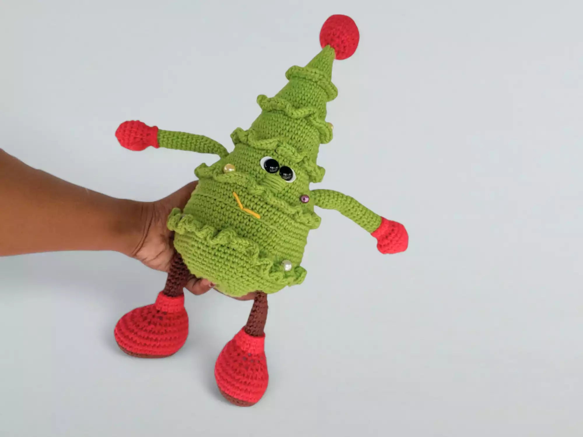 Stretchable Christmas Tree Crochet Pattern